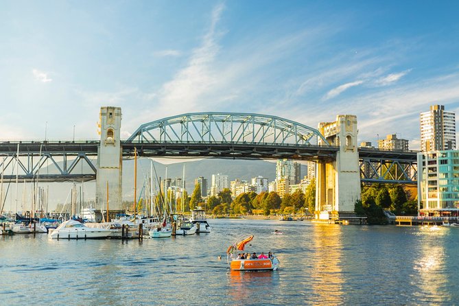 3 hours Private Vancouver Tour-from YVR Airport or Cruise Port - English Bay, A-maze-ing Laughter, and the Granville Island Finish
