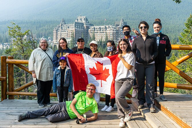 4-Day Canadian Rockies & Banff Classic Summer Tour - Day 1: Fraser and Okanagan detours, then Revelstoke