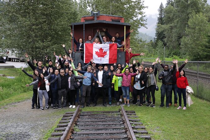4 Days Canadian Rockies Fall/Spring Tour - Day 3 into Day 4: Golden, S’mores by Campfire, and the Final Return to Vancouver