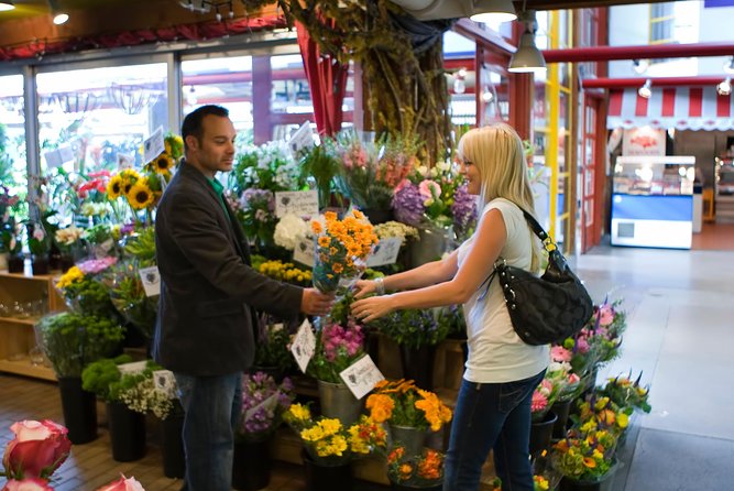 Best of Vancouver Private Tour - Guides make the difference, and names like Chuck and Anita show up for a reason
