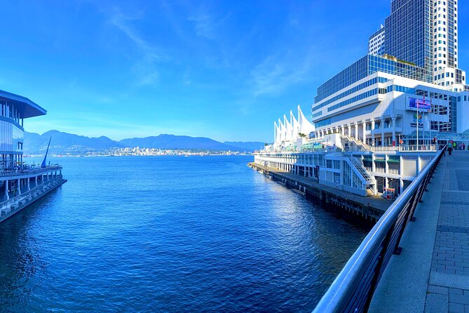 Best Vancouver Family Tour with Kids - Gastown, Robson Street, and English Bay: Old-Style Quirks With Coastline Stops