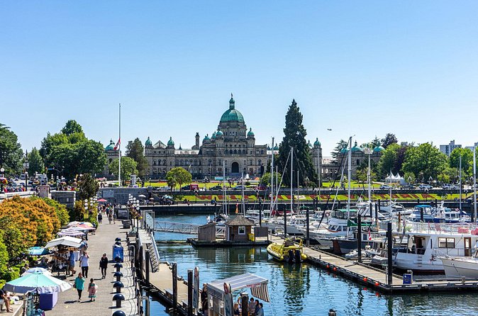 Butchart Gardens and Victoria Tour from Vancouver - Butchart Gardens in 1.5 hours: plan like an efficient romantic