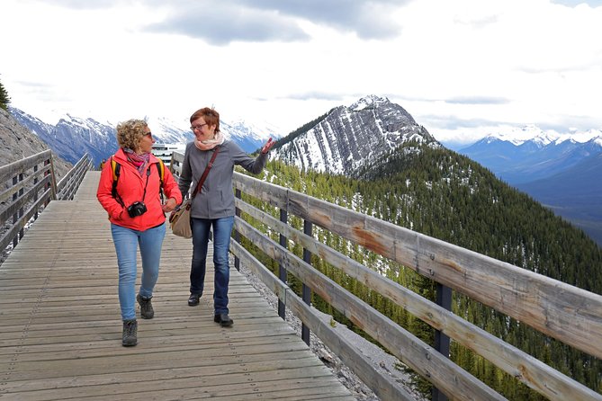 Canadian Rocky Mountains & Banff 5-Day Premium Tour - Day 3: Sulphur Mountain gondola and Banff townsite with Bow Falls