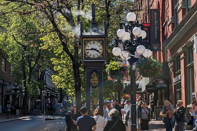 EcoEscape: Luxury & Exclusive Tour Experiences - Gastown’s Steam Clock: time it for the hour