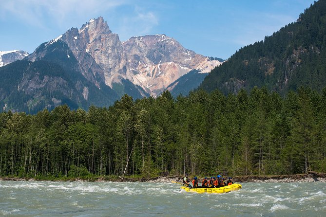 Elaho Whitewater Experience - Who should book Elaho Whitewater with Canadian Outback?