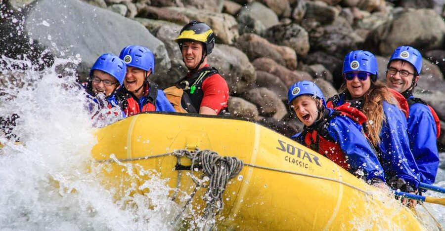 Family-Friendly Cheakamus Splash - Cheakamus River: A First-Time Whitewater That Still Feels Wild