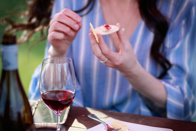 Fraser Valley & White Rock Premium Public Wine Tour - A 6-hour Vancouver Wine Day with Smart Timing and Transport