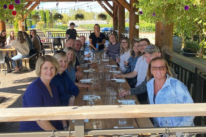 Fraser Valley Wine Tour from Vancouver with a Light Lunch - Fraser Valley wine in a half-day from Vancouver