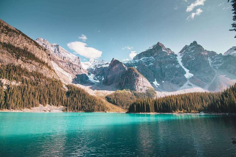 From Vancouver:4-Day Columbia Icefield & Banff National Park - Price and logistics from Vancouver, what you are really buying