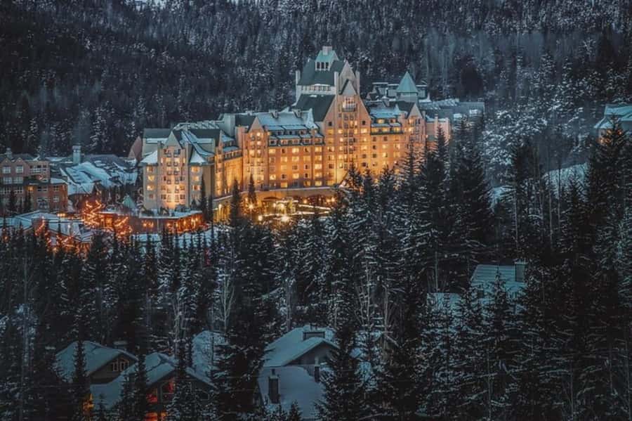 From Vancouver: Whistler Tour with Shannon Falls and Gondola - Quick takeaways