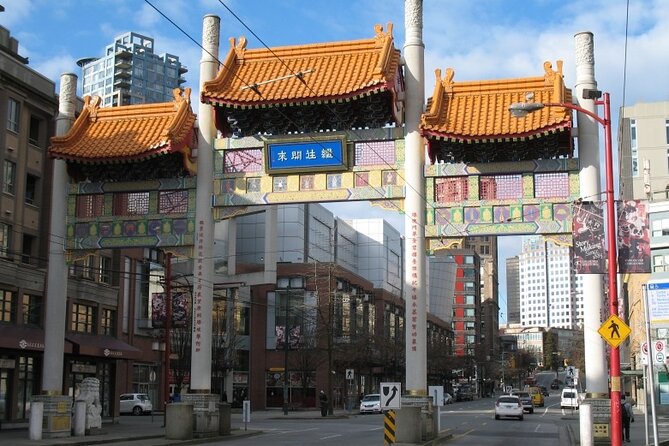 Gastown, Chinatown & Granville Island - Vancouver Bike Tours - Granville Island: Public Market Time and Arts and Crafts Browsing