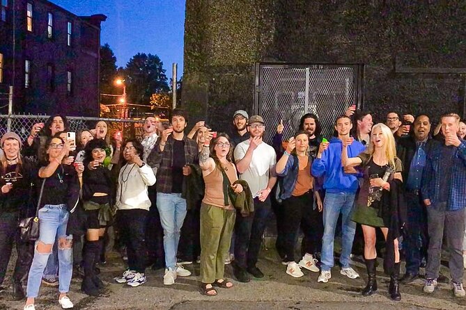Gastown Pub Crawl - Staying Together: What to Do So You Don’t Get Left Behind