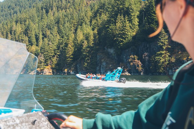 Granite Falls Zodiac Tour by Vancouver Water Adventures - Granite Falls and Silver Falls: how to time your photos at the cascades