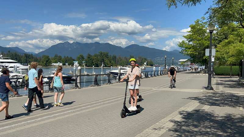 Great Vancouver EUC & E-scooters loop tour - Stanley Park and Totem Poles: A Classic Reset Break