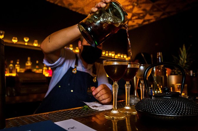 Hidden Cocktail Crawl in Chinatown - Stop 3 in Chinatown: 1920s Shanghai cocktails and gourmet dim sum