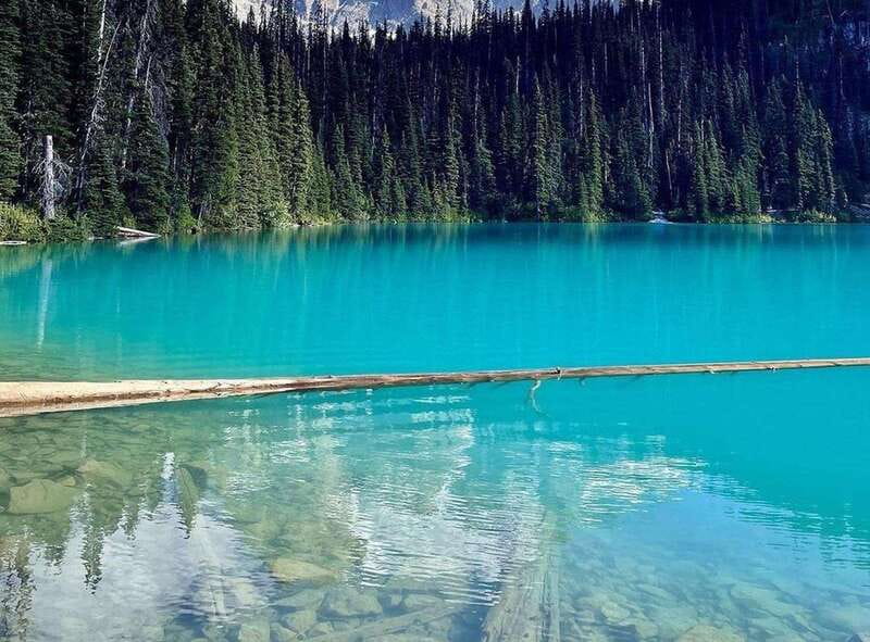 Joffre Lakes/ Hiking Day Trip - Why Joffre Lakes feels like a photo mission done right