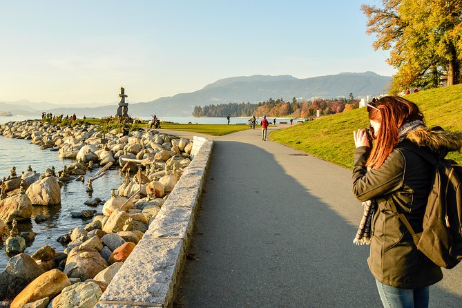 Photography & Hiking in Nature - Stanley Park views beyond the postcards, Prospect Point and Hollow Tree