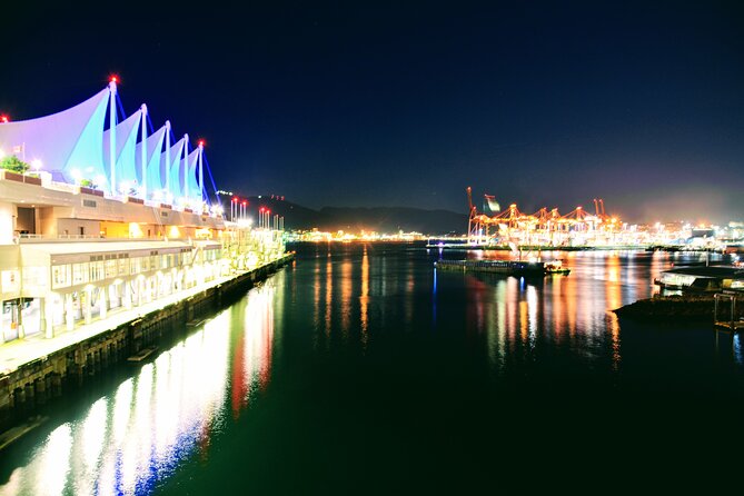 Photography & Walk at Night - Where your guide takes you between photo stops