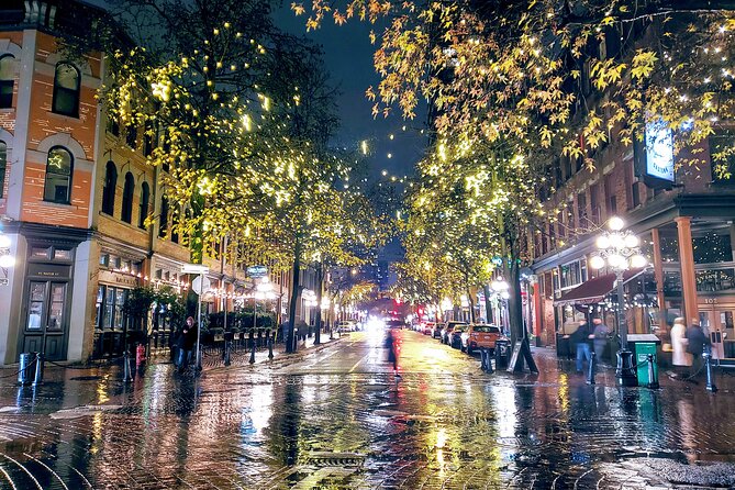 Photography & Walk at Night - Long-exposure lessons for DSLR users, plus camera phone guidance