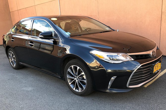 Private Departure Transfer to Vancouver Airport (YVR) - Vehicle Types and Luggage Reality: Sedan vs Minivan