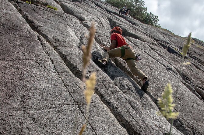 Private Squamish Rock Climbing - Outdoor climbing at Squamish bluffs: what to expect on the rock
