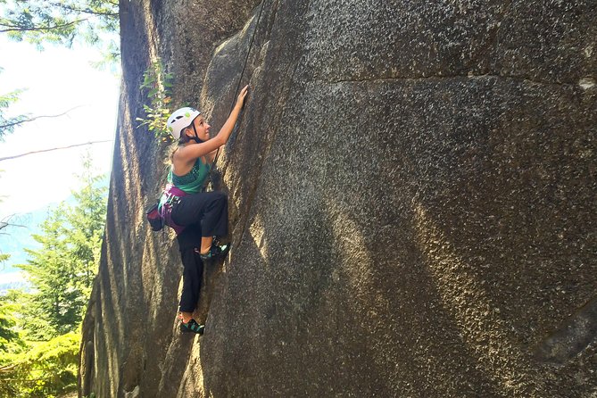 Private Squamish Rock Climbing - Where you start in Squamish and how the day gets organized