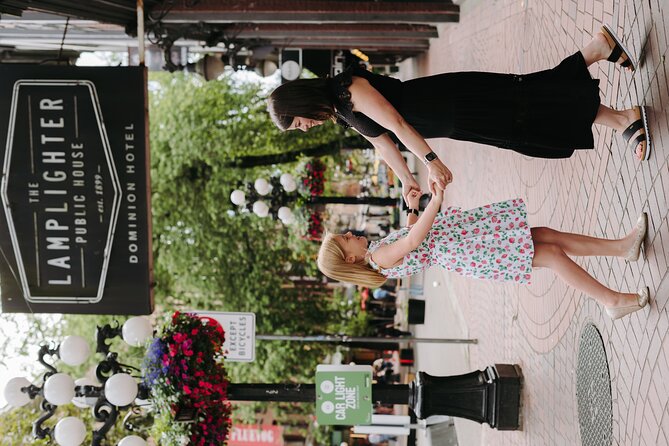 Private Vacation Photoshoot with Photographer in Vancouver - Private Vancouver Photos, Built Around Your People and Your Timing