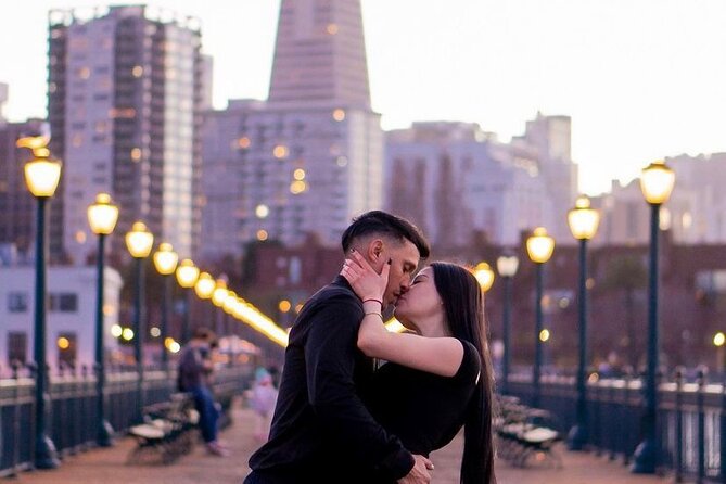 Private Vacation Photoshoot with Photographer in Vancouver - Weather, Light, and Realistic Expectations (Golden Hour Isn’t Guaranteed)