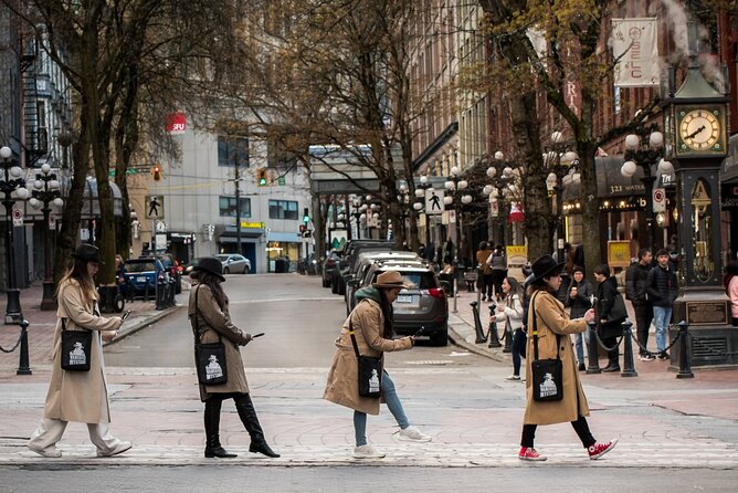 Private Vancouver Sightseeing Adventure: a Gastown murder mystery - What Makes the Competition Fun Instead of Stressful