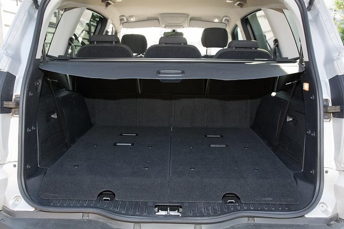 Roundtrip Private Transfer from Vancouver Airport (YVR) - The Return Trip to YVR: Guaranteed Pickup Style
