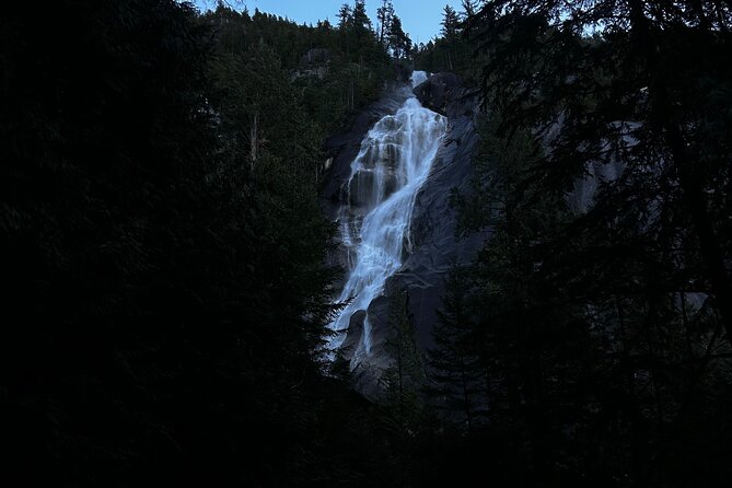 Shannon fall, Quercus Point and Squamish city Private tour - Squamish: small town calm, big outdoor energy
