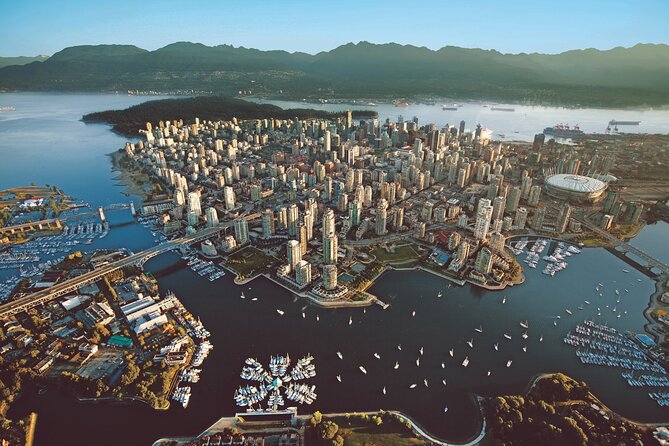 Shore Excursion: Post-Cruise Vancouver City Sightseeing Tour with Port Pick Up - Port pickup Vancouver city tour, with airport drop-off and luggage help