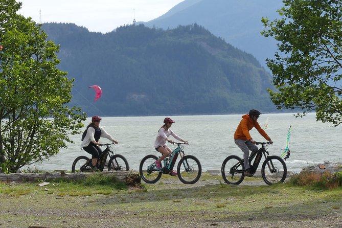 Squamish Discovery Eco-tour - Stop 1: Squamish Estuary, flood and ebb in the real world