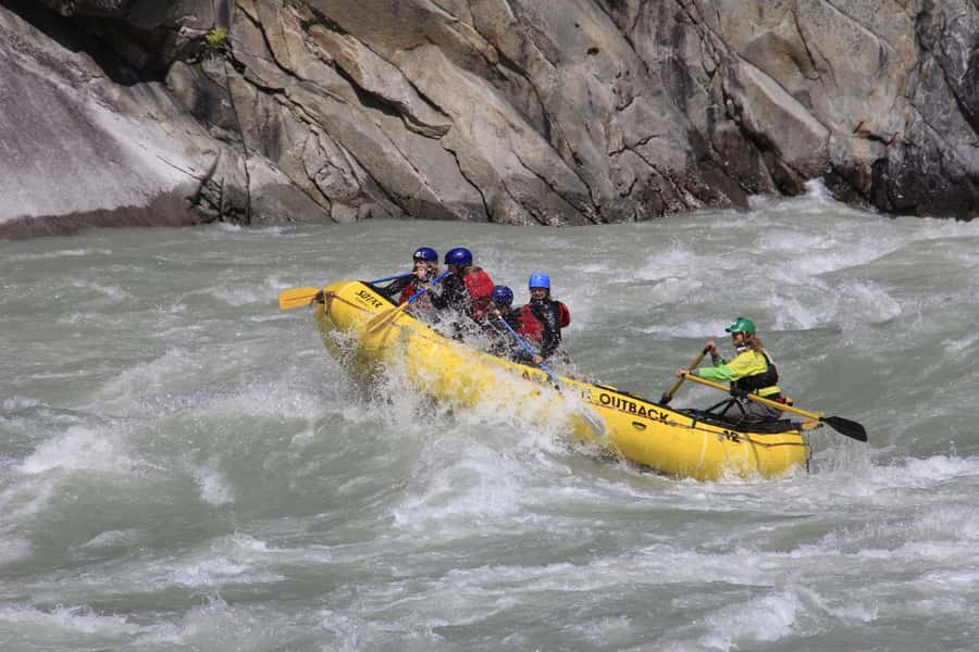 Squamish: Wet and Wild Elaho Exhilarator Rafting Experience - Class 3-4 Rapids on the Elaho and Squamish Rivers