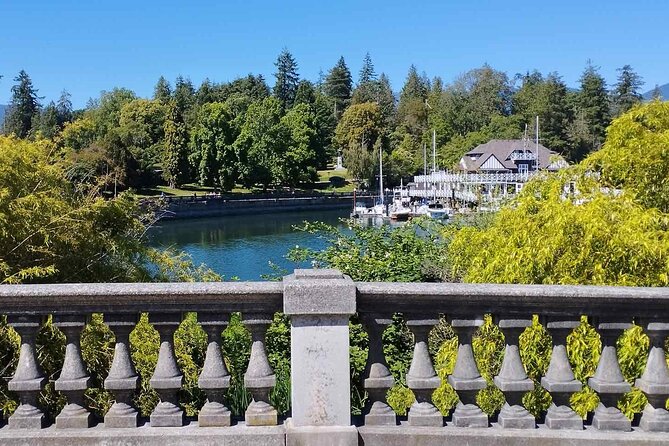 Stanley Park Bike Adventure with Lux Car Pick Up Affordable Easy - A guided Stanley Park ride with named sights and real context