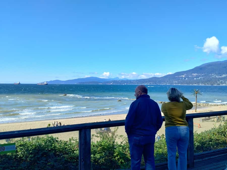 Stanley Park CarTour:SmallGroup/Comfort&CheaperThan BikeTour - Why a Stanley Park car tour beats biking