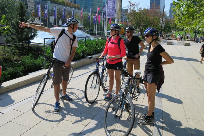 Stanley Park & Downtown - Vancouver Bike Tours - Lost Lagoon and Stanley Park: Forest Air, Wildlife-Adjacent Stops, and Big Views