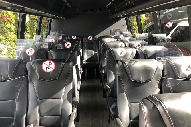 Vancouver Airport to-or-from Whistler by Express (One-Way) - The 18-person max: smaller groups, simpler flow