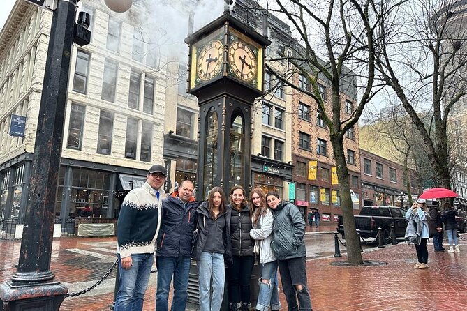 Vancouver and North Shore Grand City Tour with your luggage - Granville Island: market energy in a short, useful stop