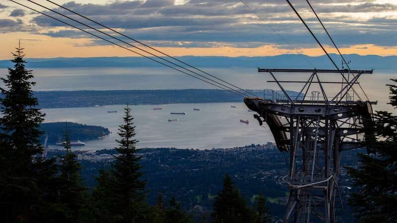 Vancouver: Attractions by Twilight Guided Tour with Dinner - Key things that make this tour work