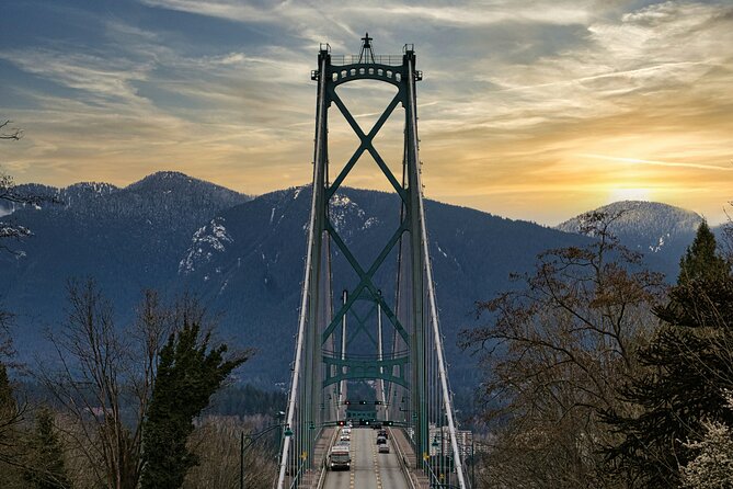 Vancouver City Highlights - Private Tour up to 14 guests - Mount Pleasant to Yaletown, with Public Art and Old Rail