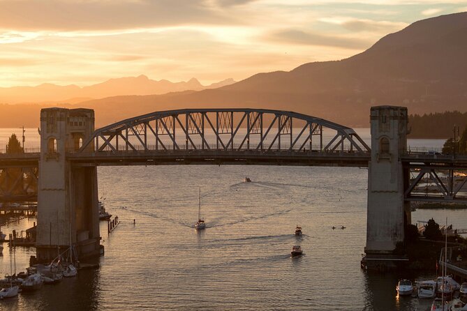 Vancouver City Highlights - Private Tour up to 14 guests - Chinatown, Science World, and Dr Sun Yat Sen Chinese Gardens