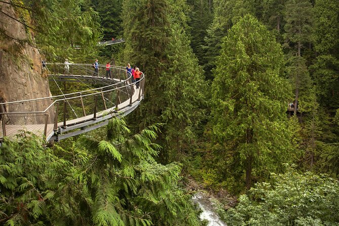 Vancouver City Sightseeing Tour: Capilano Suspension Bridge & Vancouver Lookout - Getting Picked Up in Vancouver or Richmond Without Stress