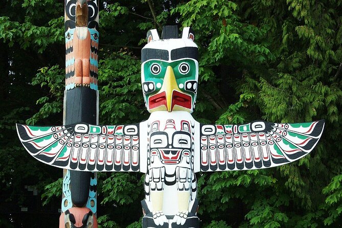 Vancouver City Tour with Admission to Lookout Tower - Guide style, small group size, and pacing that saves your legs