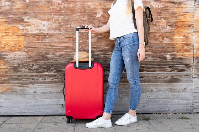 Vancouver: Cruise Terminal Luggage Storage for 2 Bags - Staffing and security: what people consistently praise