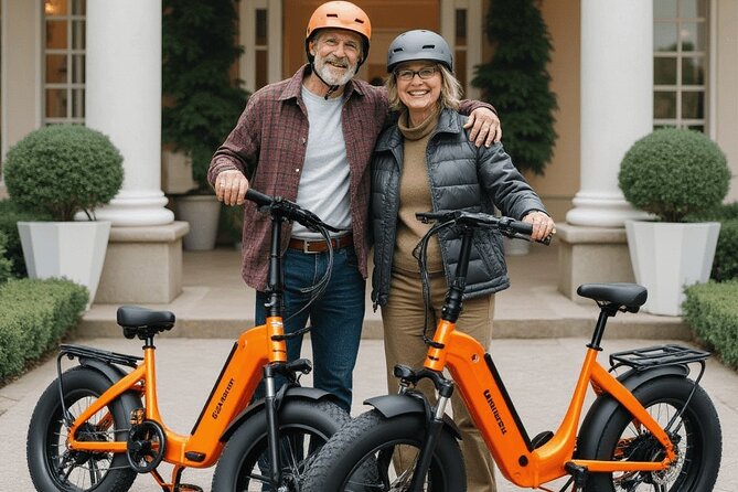 Vancouver E-Bike Rentals - Premium Seawall Bike Path Location - Getting comfortable: e-bike setup, safety gear, and that first turn