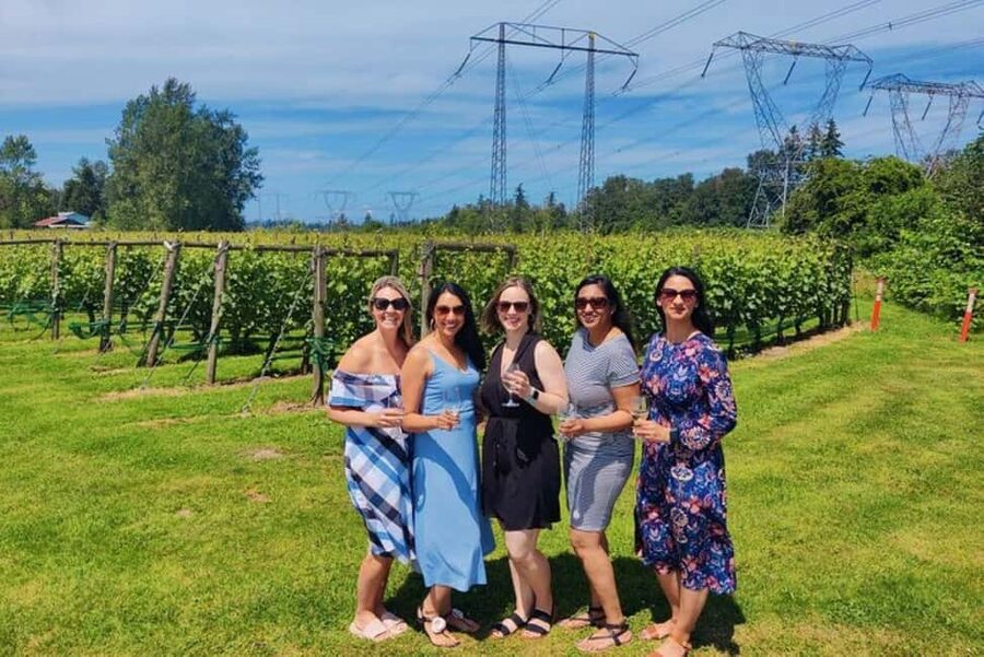 Vancouver: Fraser Valley Wine Tour with Tastings - A half-day wine-and-mead escape from Vancouver