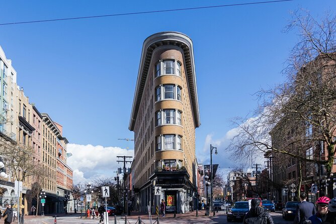 Vancouver Gastown Scavenger Hunt - Price and Value: Getting More Than a Walk for $15.85