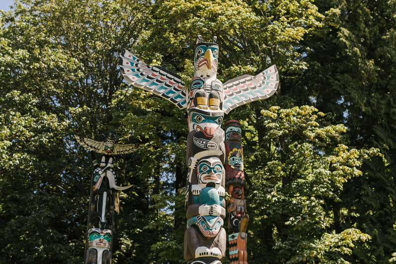 Vancouver: Half-Day City Highlights E-Bike Tour Age 16+ - Stanley Park Seawall to Prospect Point, with Totem Poles and Beaver Lake