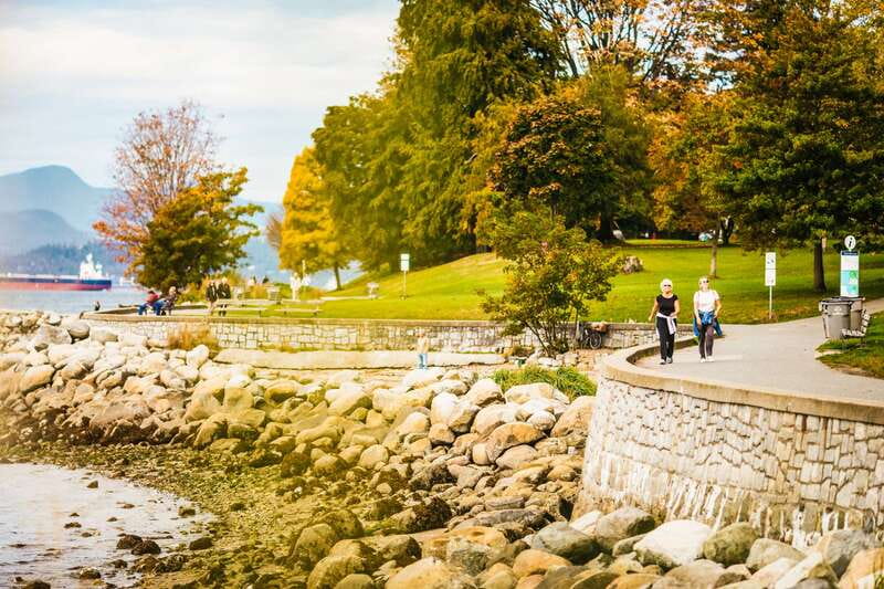 Vancouver: Hop-on Hop-off Sightseeing Tour with 10 Stops - The big idea: a $47 ticket that buys you options
